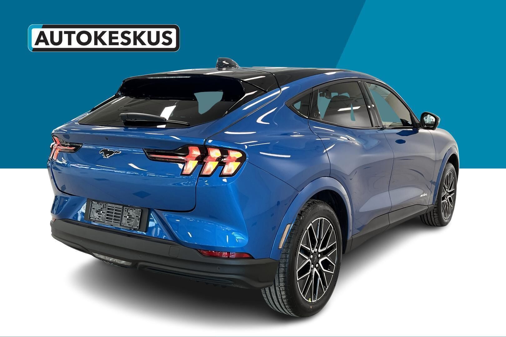 Ford Mustang Mach-E iso kuva 4