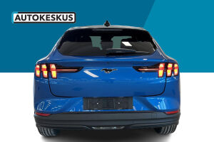 Ford Mustang Mach-E esikatselu 5