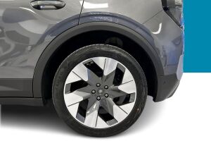 Ford Explorer esikatselu 12