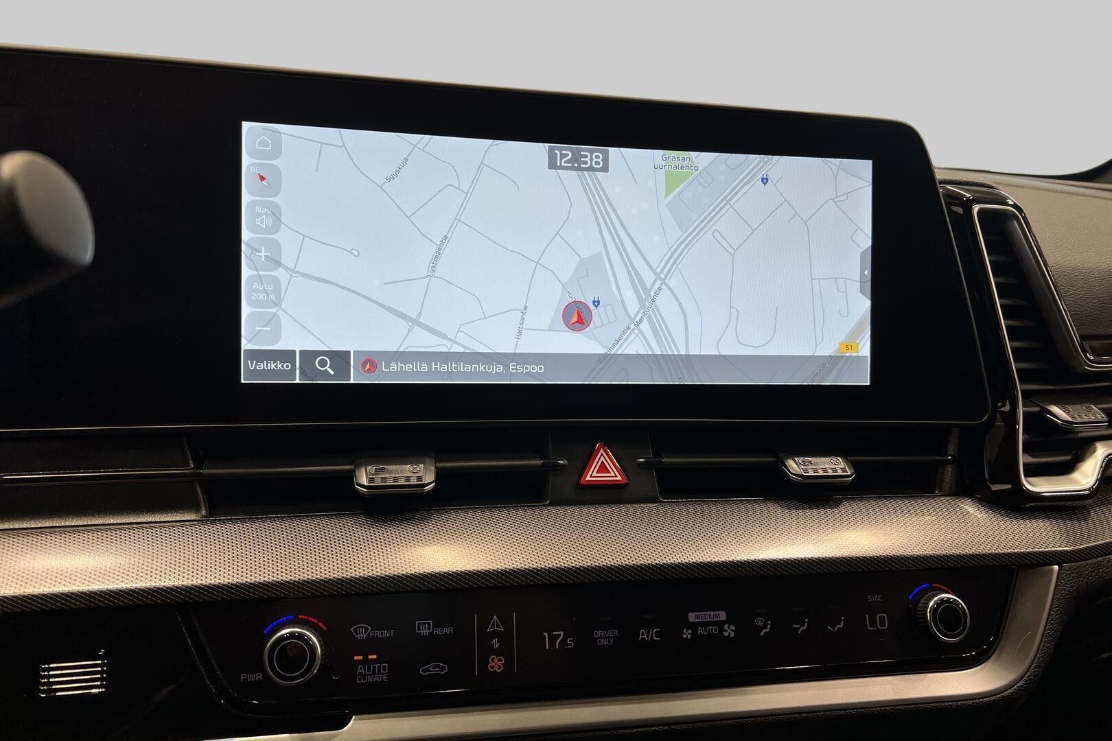 KIA SPORTAGE iso kuva 13