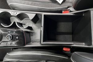 KIA SPORTAGE esikatselu 22