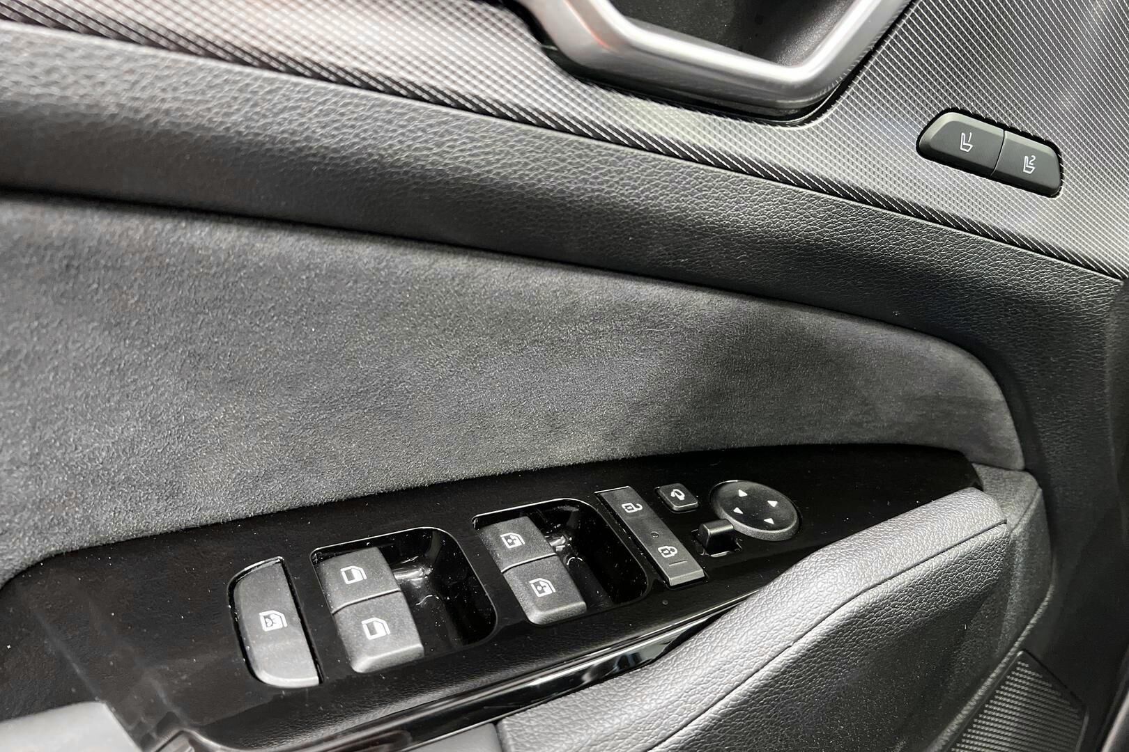 KIA SPORTAGE iso kuva 44