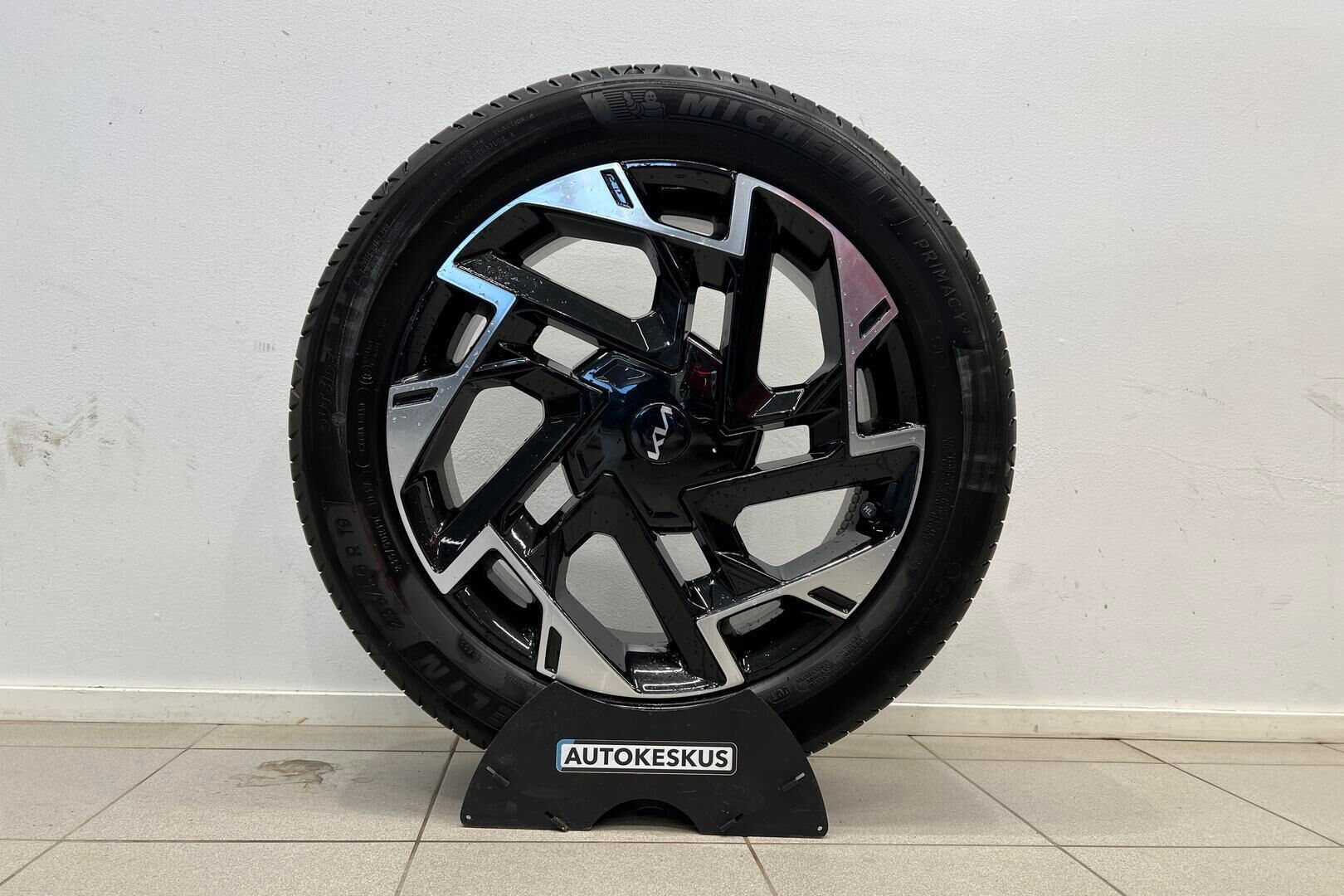 KIA SPORTAGE iso kuva 33