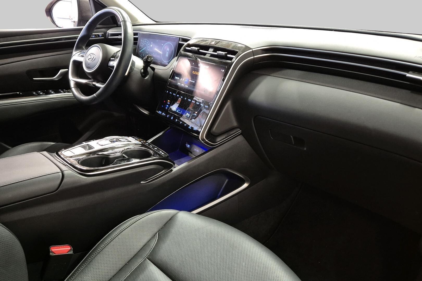 HYUNDAI TUCSON iso kuva 3