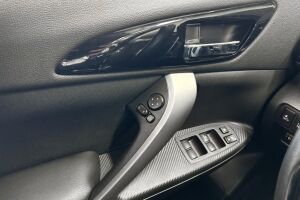 MITSUBISHI Eclipse Cross esikatselu 20