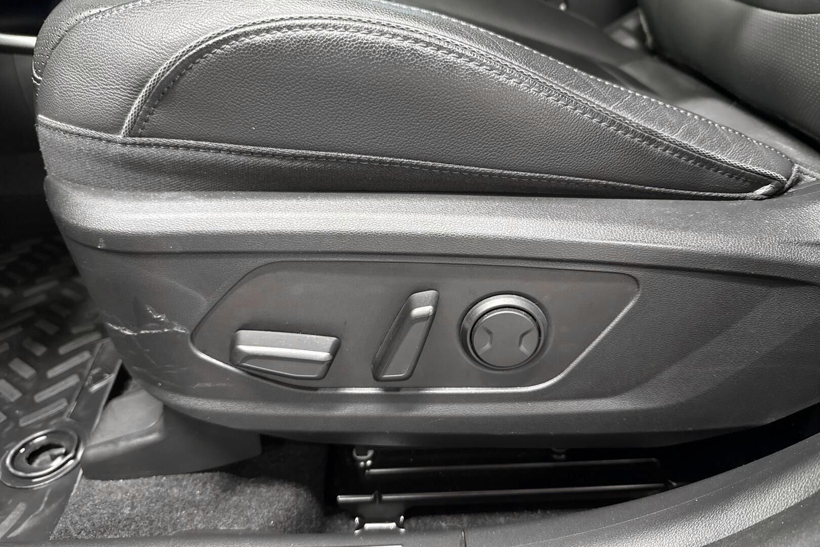 HYUNDAI TUCSON iso kuva 15