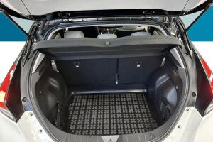 NISSAN LEAF esikatselu 12