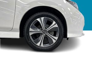 NISSAN LEAF esikatselu 13