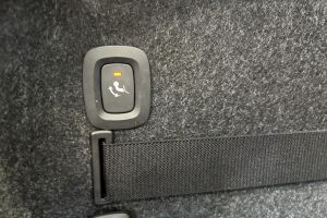 POLESTAR 2 esikatselu 35