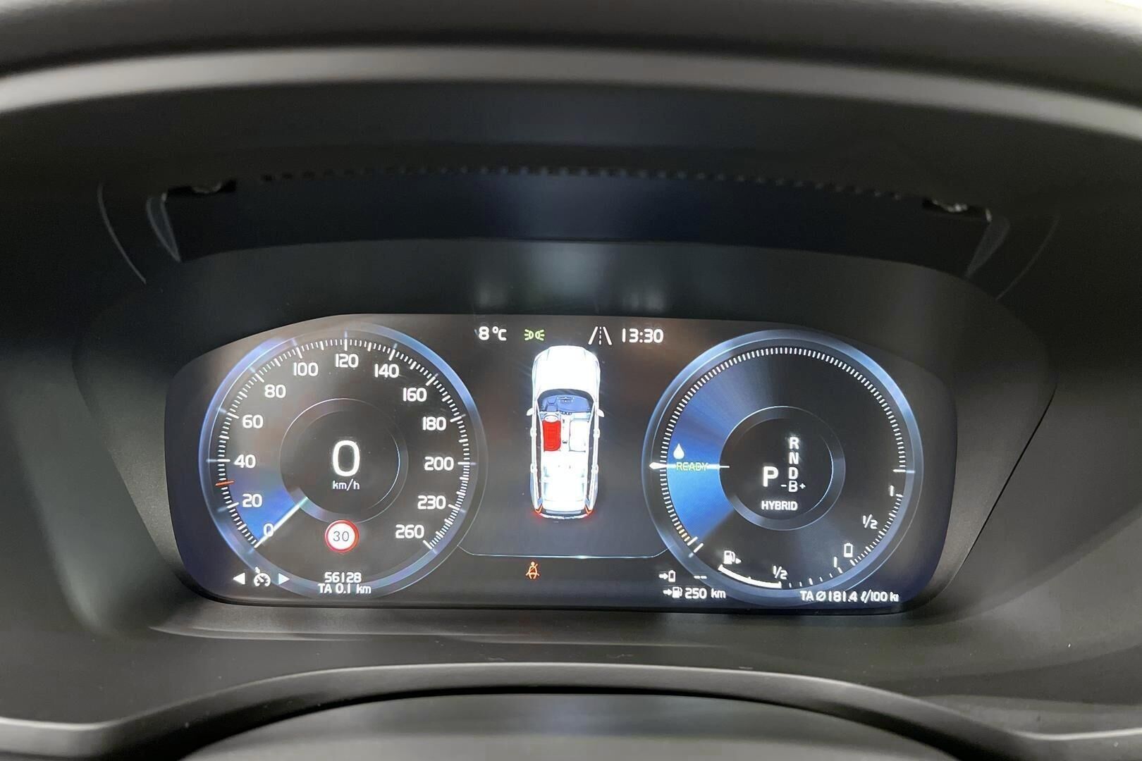 VOLVO V60 iso kuva 14