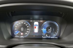 VOLVO V60 esikatselu 14