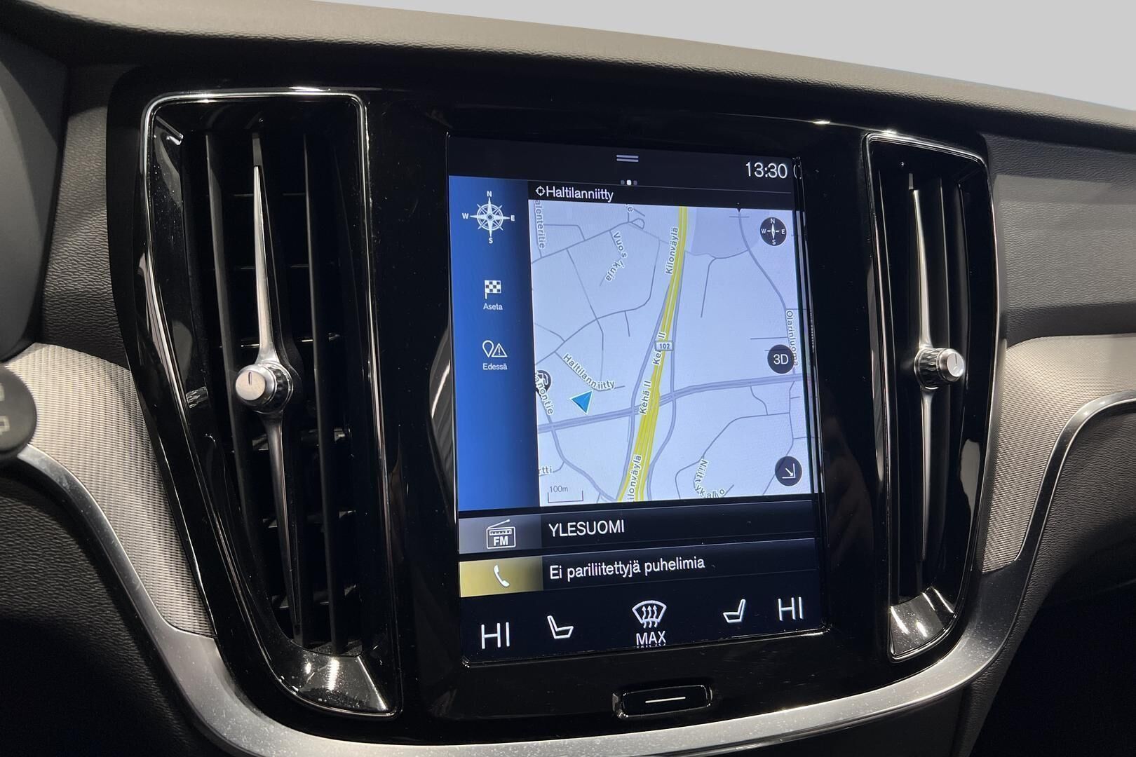 VOLVO V60 iso kuva 15