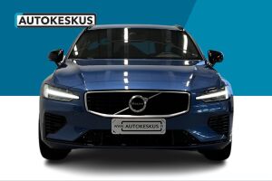 VOLVO V60 esikatselu 2