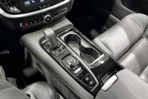 VOLVO V60 esikatselu 20