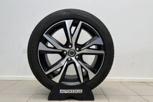 VOLVO V60 esikatselu 33