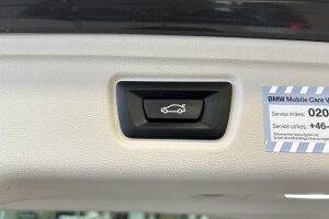 BMW 3-SARJA esikatselu 14