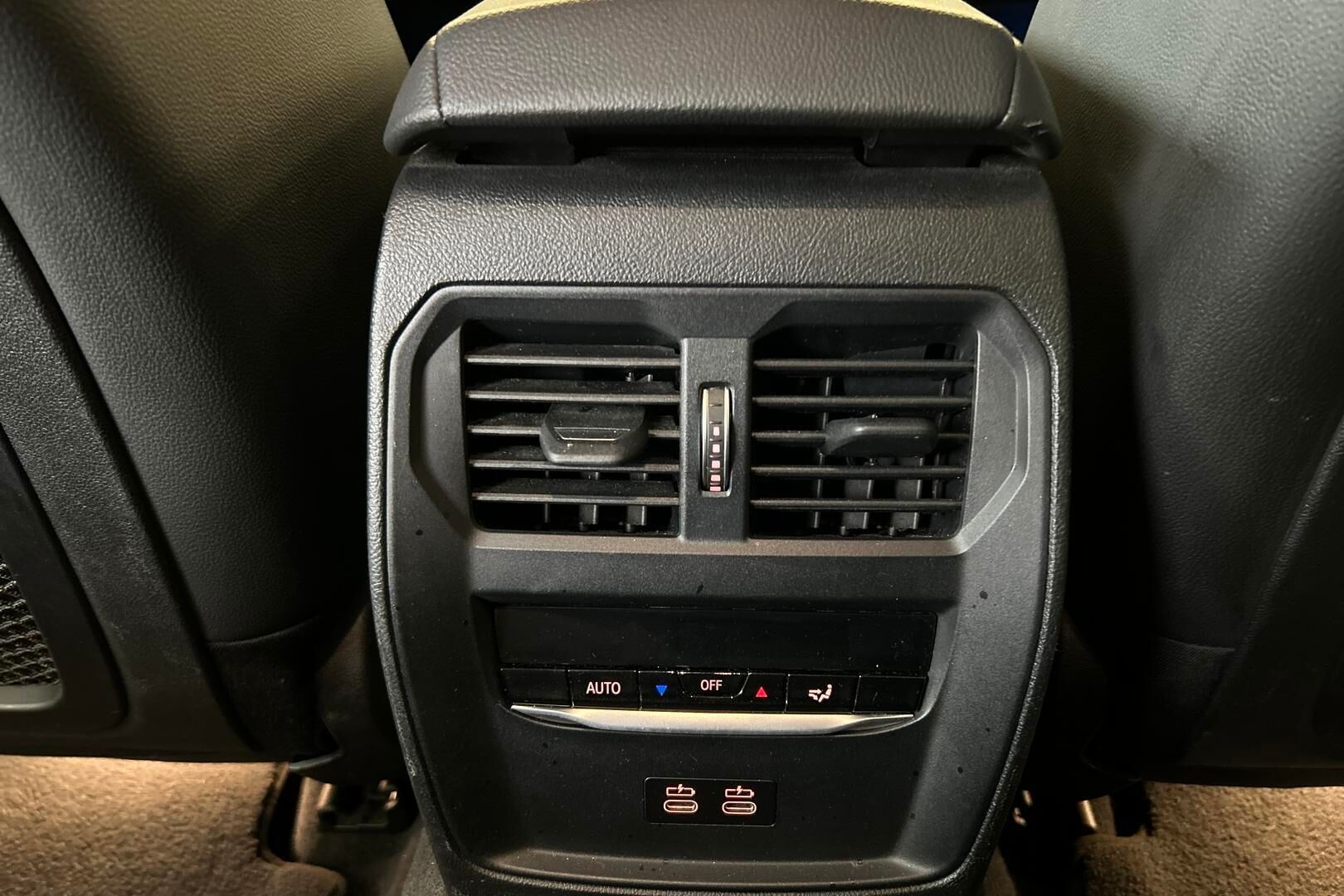 BMW 3-SARJA iso kuva 15