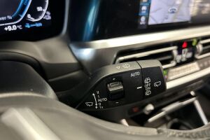 BMW 3-SARJA esikatselu 18