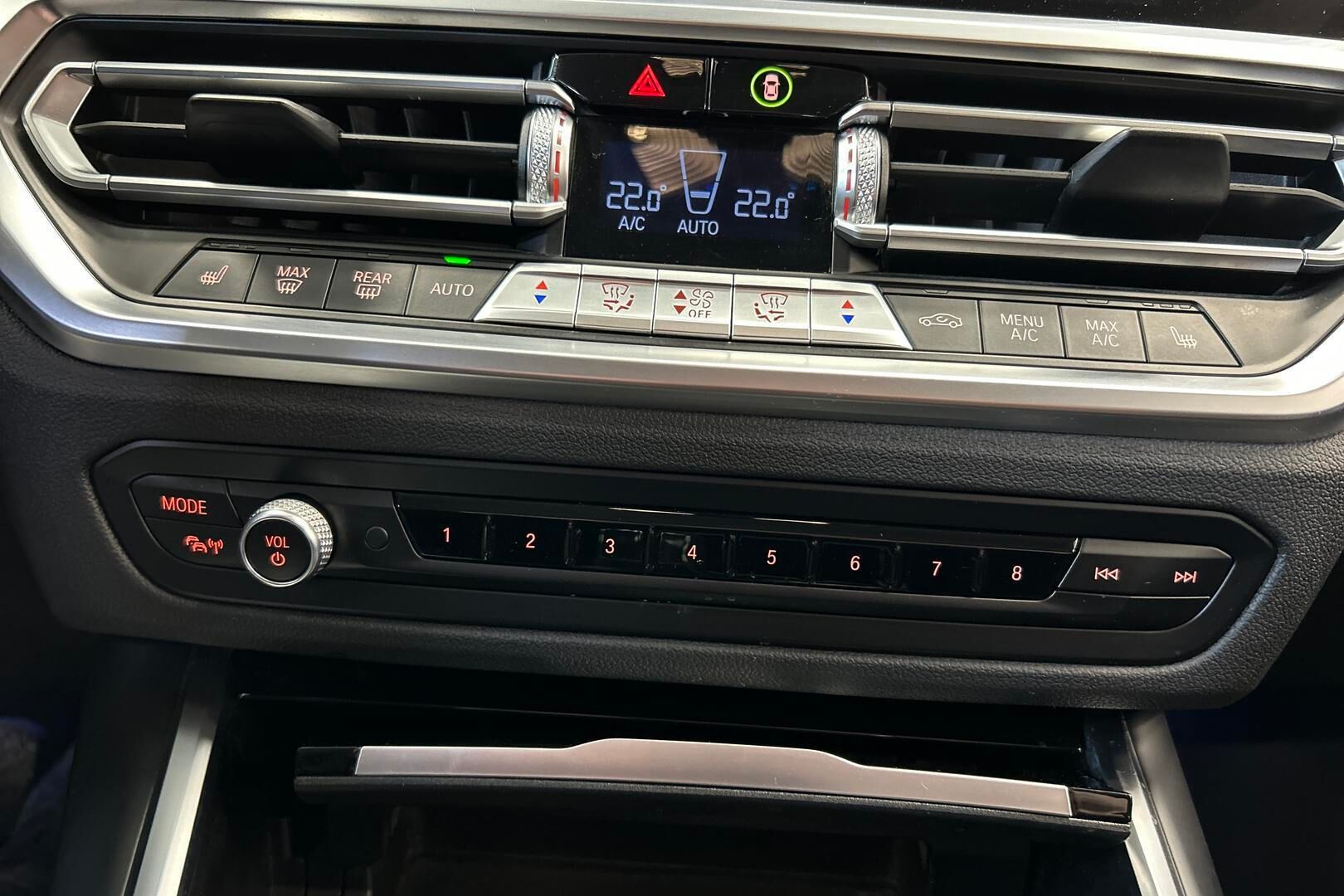 BMW 3-SARJA iso kuva 38