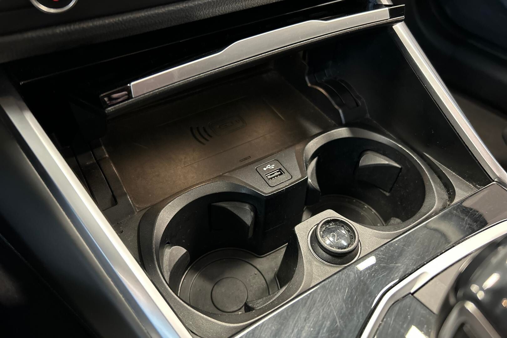 BMW 3-SARJA iso kuva 32