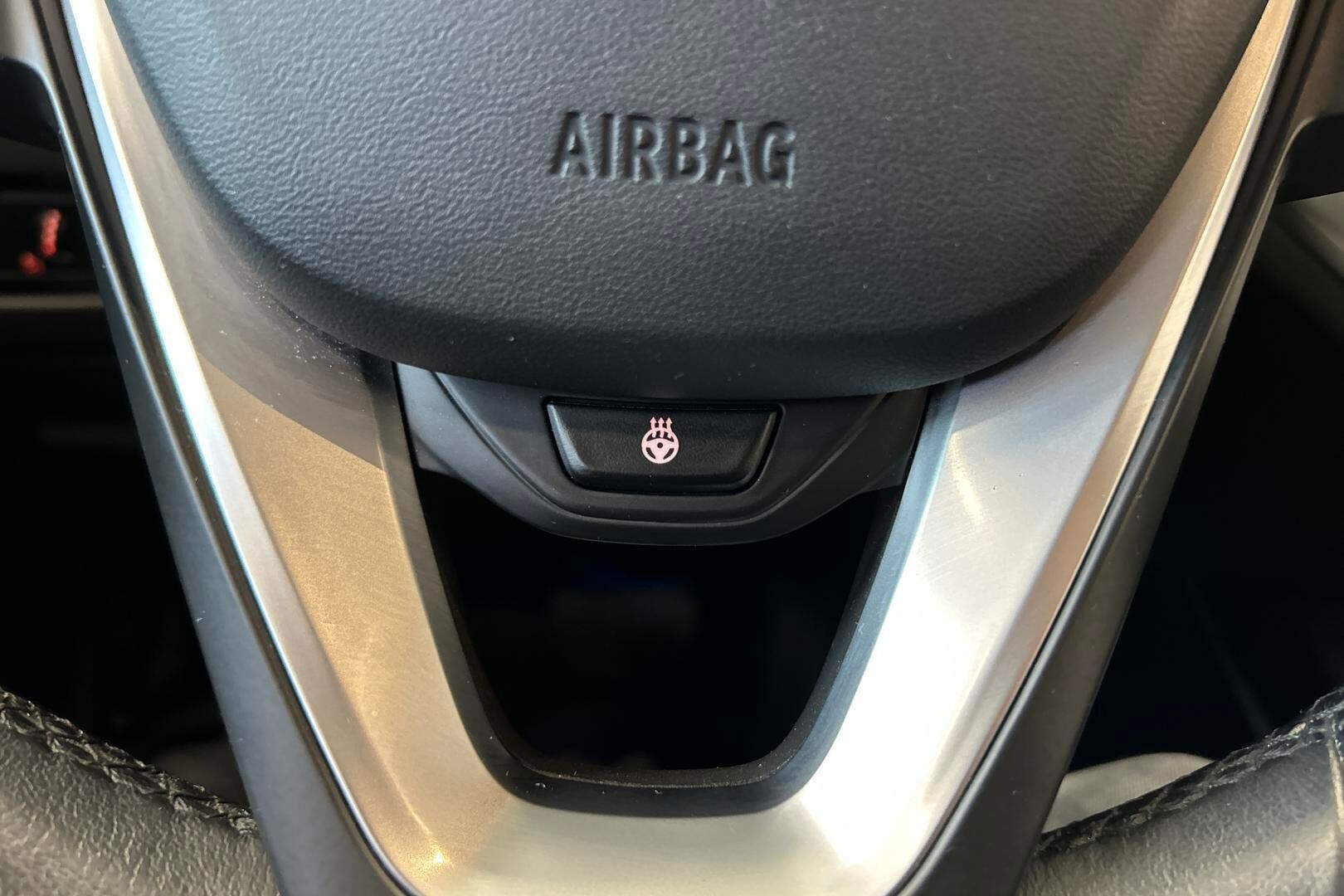 BMW 3-SARJA iso kuva 33