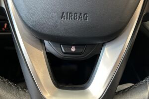 BMW 3-SARJA esikatselu 33