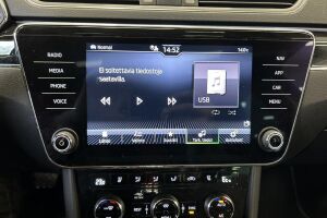 SKODA Superb esikatselu 15