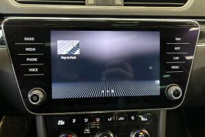 SKODA Superb esikatselu 21