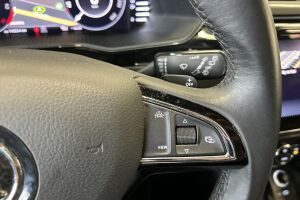 SKODA Superb esikatselu 27