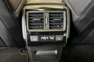 SKODA Superb esikatselu 32