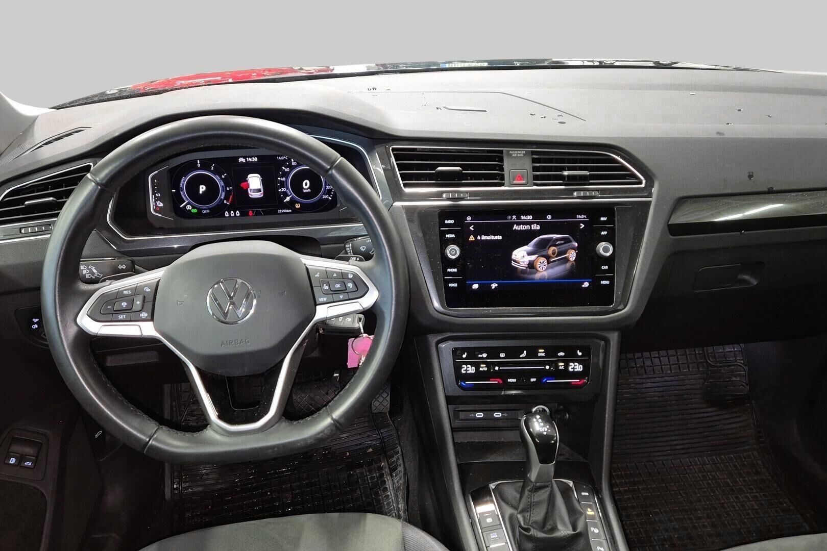 VOLKSWAGEN TIGUAN iso kuva 1