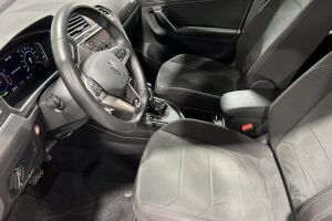 VOLKSWAGEN TIGUAN esikatselu 9