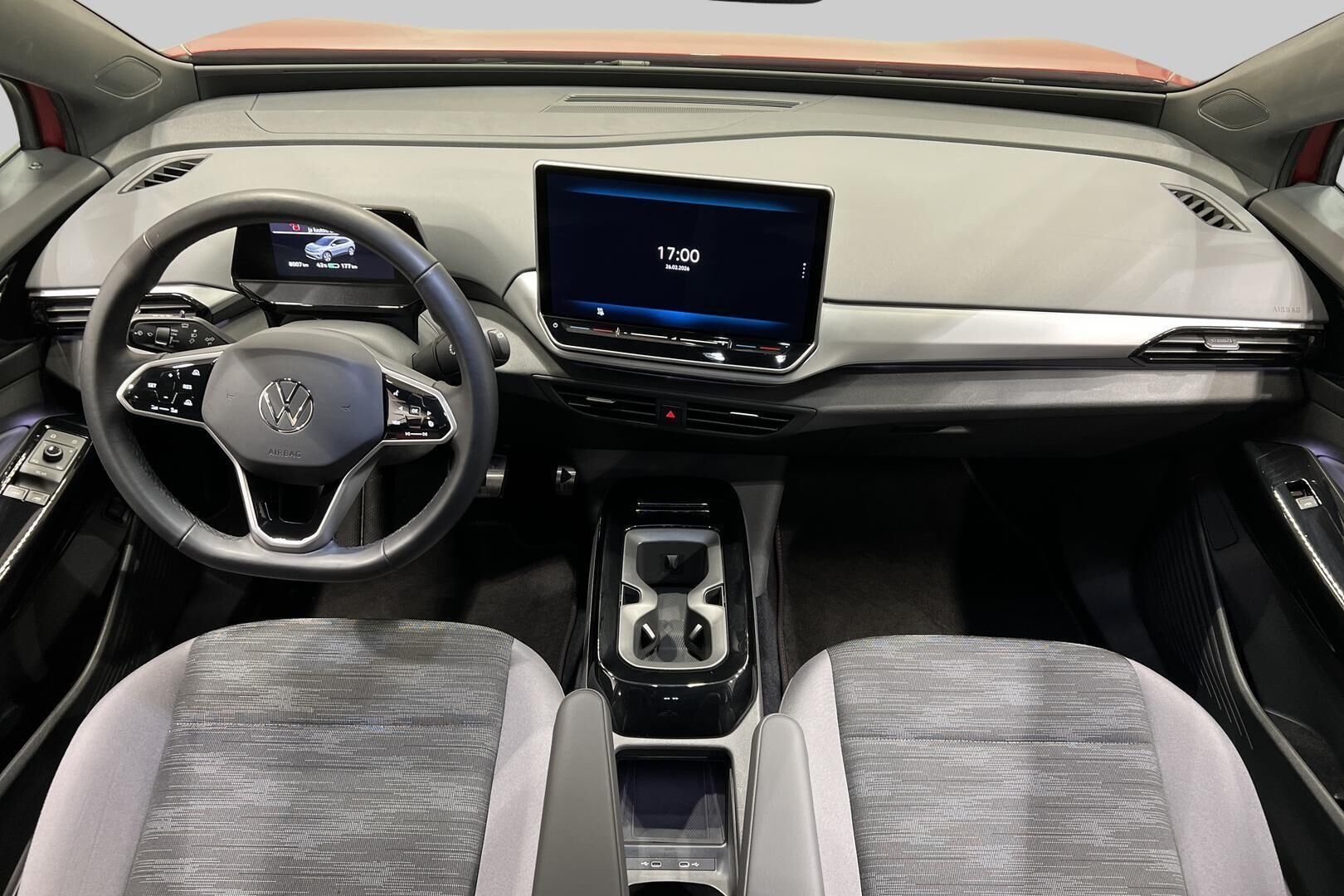 VOLKSWAGEN ID.4 iso kuva 9