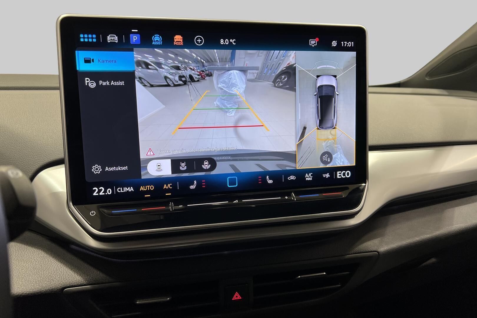 VOLKSWAGEN ID.4 iso kuva 13