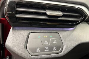 VOLKSWAGEN ID.4 esikatselu 29