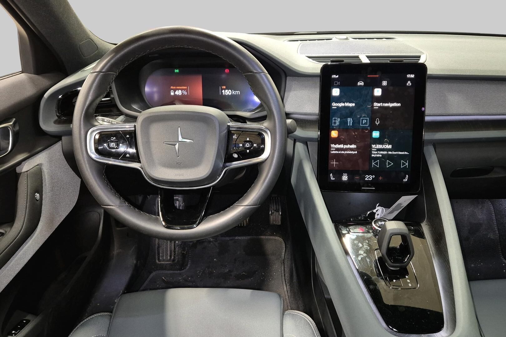 POLESTAR 2 iso kuva 1