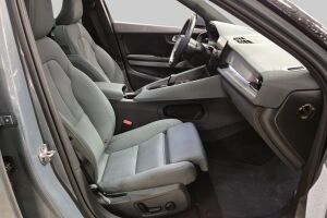 POLESTAR 2 esikatselu 3