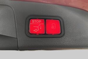 MERCEDES-BENZ EQA esikatselu 14