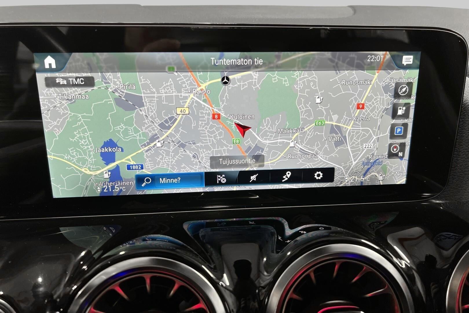 MERCEDES-BENZ EQA iso kuva 19