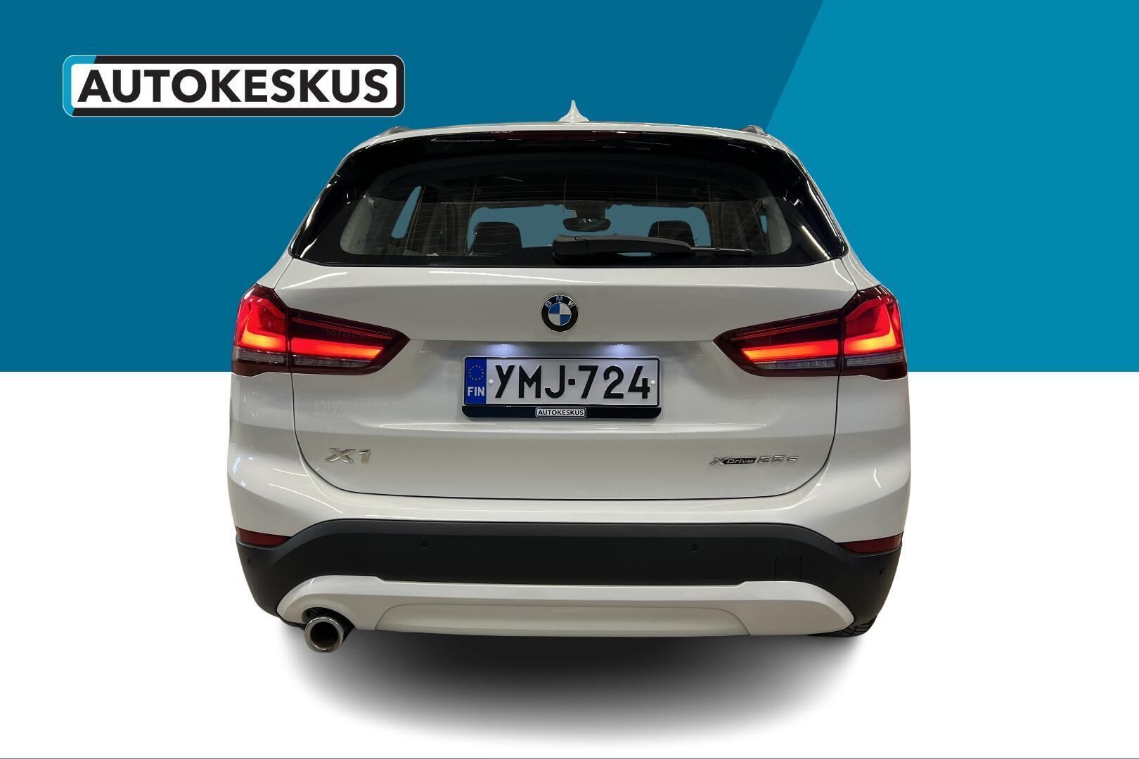 BMW X1 iso kuva 14