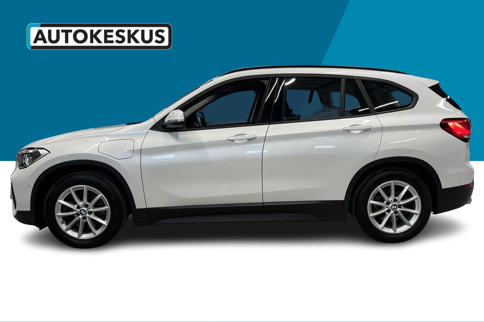 BMW X1 iso kuva 16