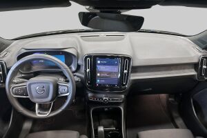 VOLVO XC40 esikatselu 11