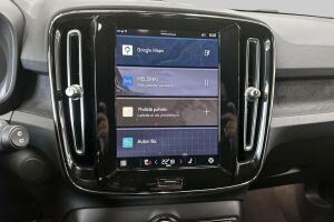 VOLVO XC40 esikatselu 17