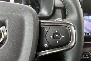 VOLVO XC40 esikatselu 20