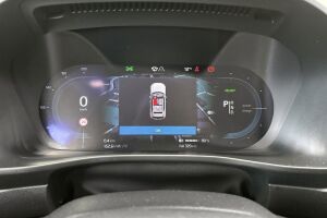 VOLVO XC40 esikatselu 22