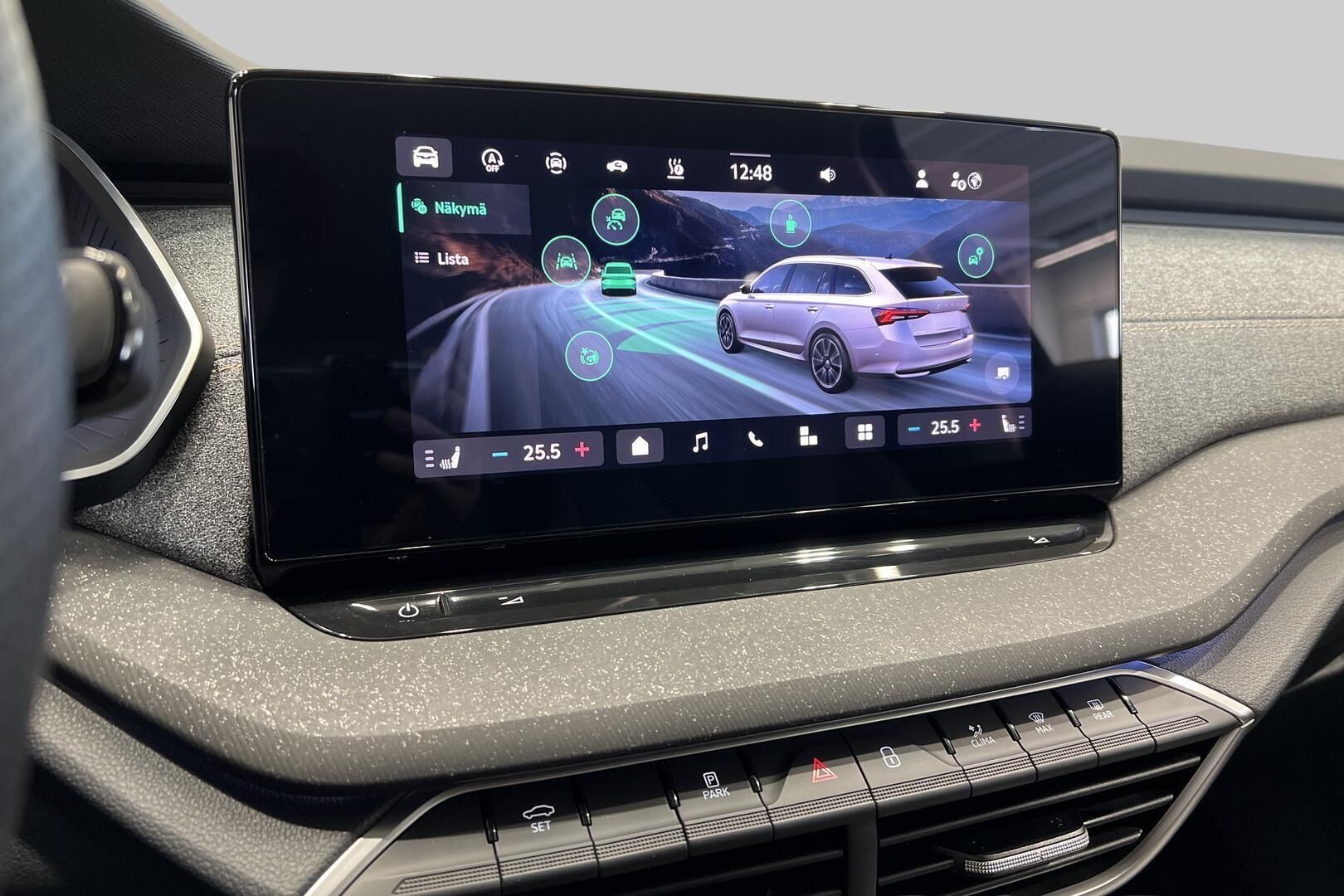 SKODA OCTAVIA iso kuva 19