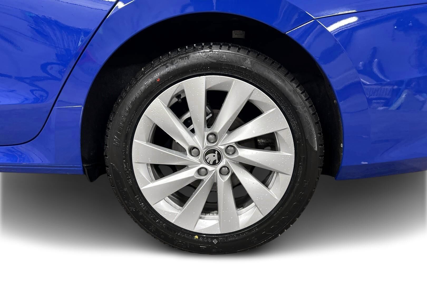 SKODA OCTAVIA iso kuva 13