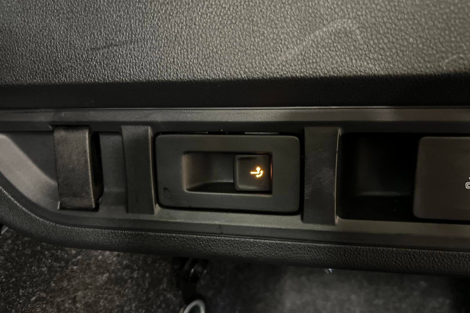 SKODA OCTAVIA iso kuva 14