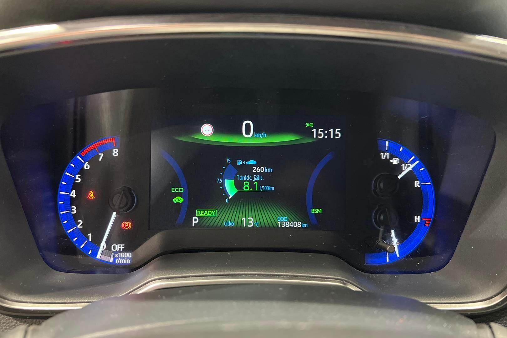 TOYOTA COROLLA iso kuva 14