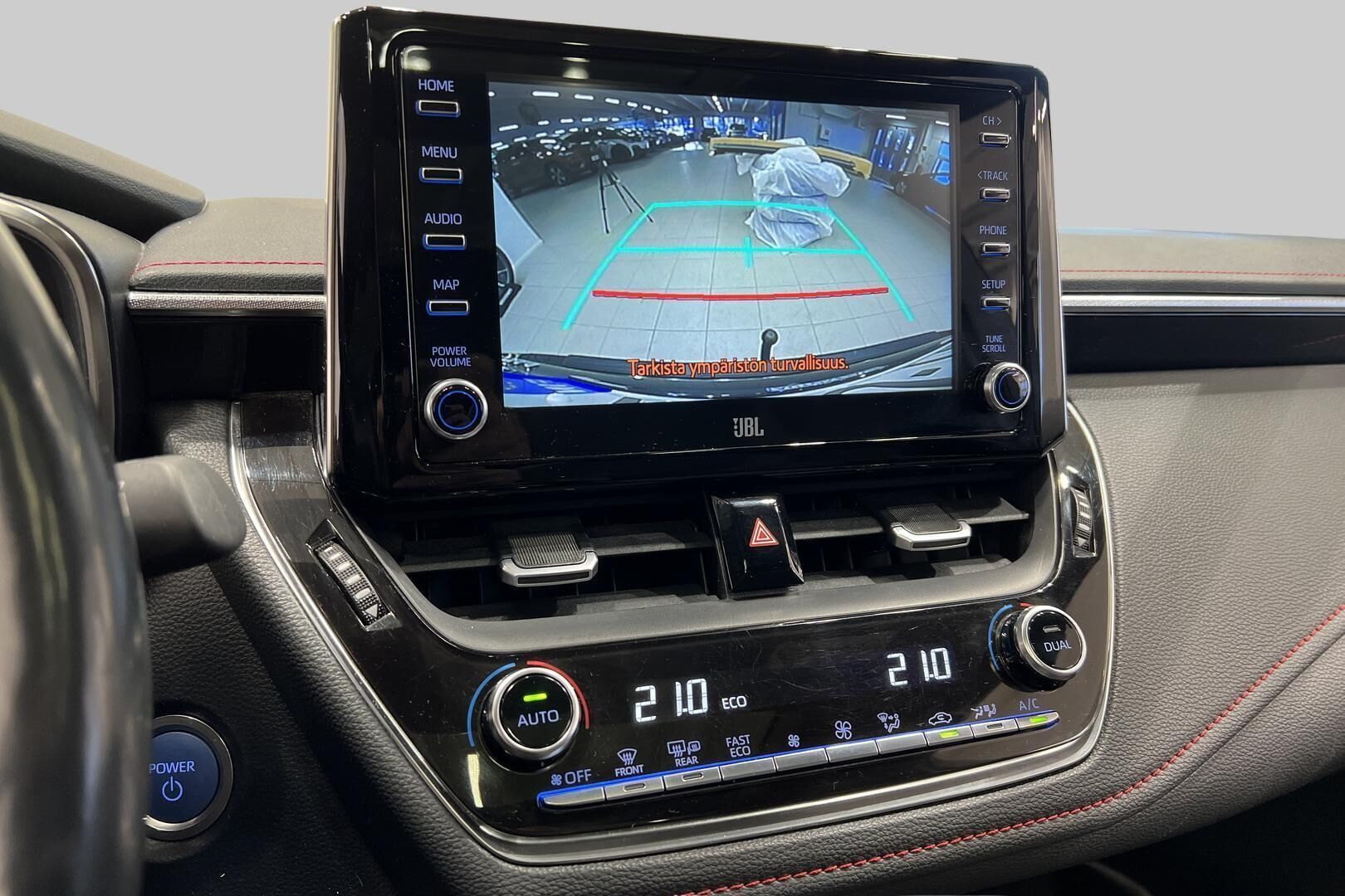 TOYOTA COROLLA iso kuva 16